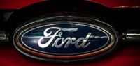 Ford «встроил» мотоцикл прямо в автомобиль